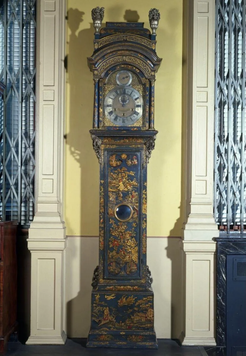 Longcase clock — تصویر رکورد موزهٔ ویکتوریا و آلبرت