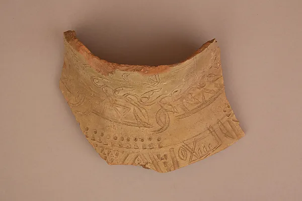 Ceramic Fragment — تصویر رکورد موزهٔ متروپولیتن (دسترسی آزاد)