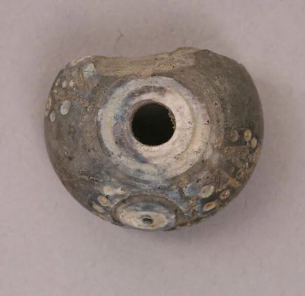 Button or Bead — تصویر رکورد موزهٔ متروپولیتن (دسترسی آزاد)