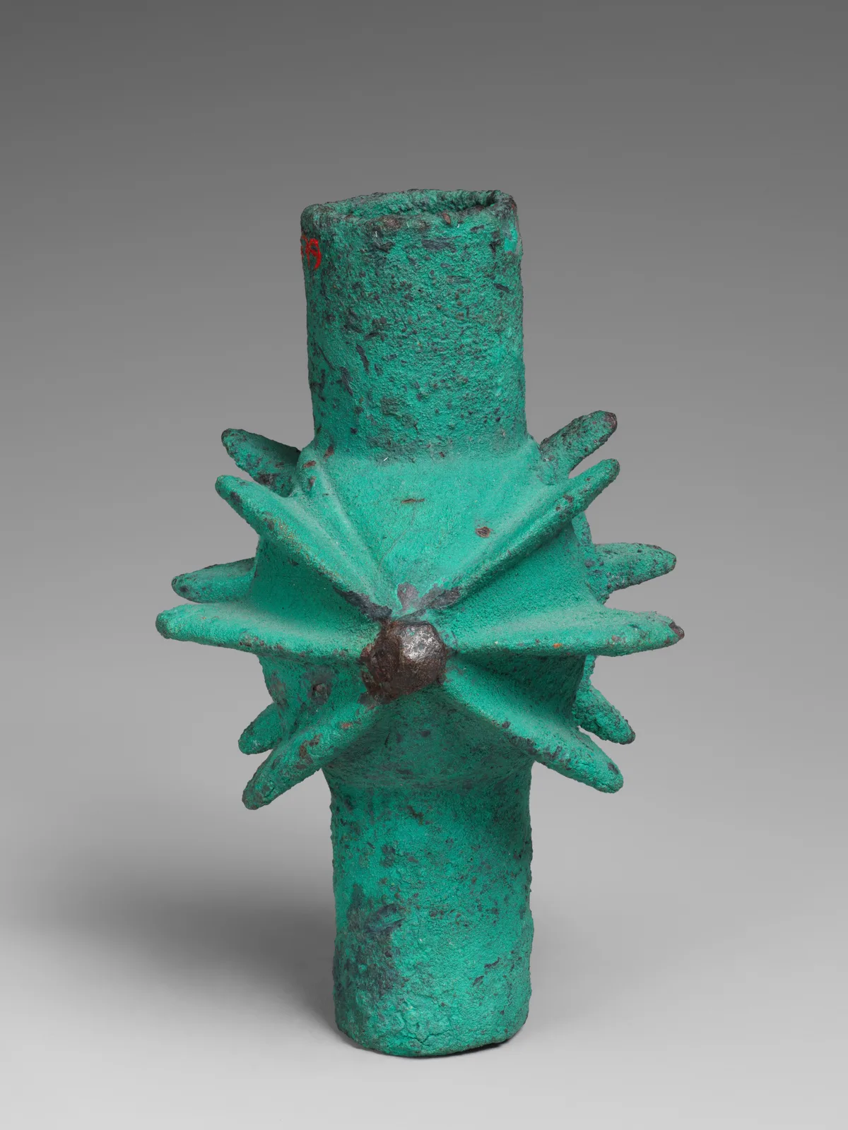 Mace head — تصویر رکورد موزهٔ متروپولیتن (دسترسی آزاد)