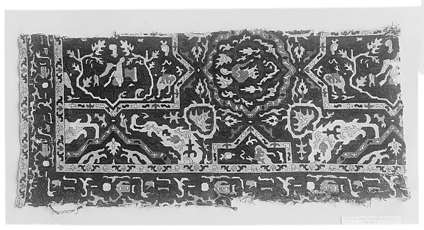 Textile Fragment — تصویر رکورد موزهٔ متروپولیتن (دسترسی آزاد)