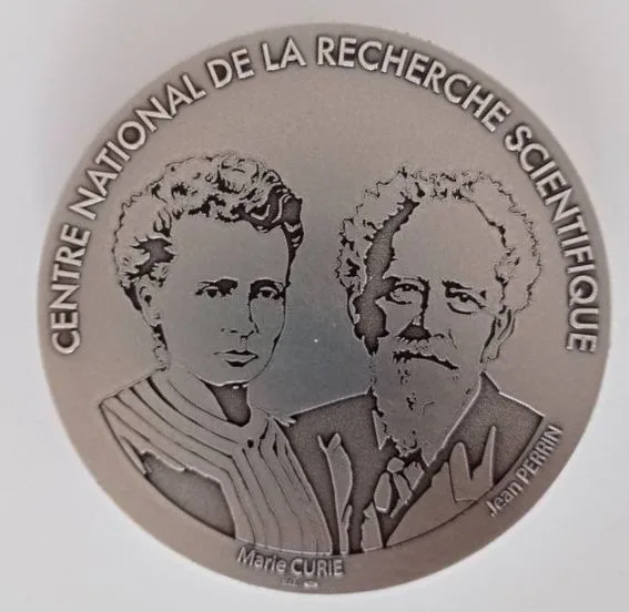 CNRS silver medal — تصویر رکورد ویکی‌داده