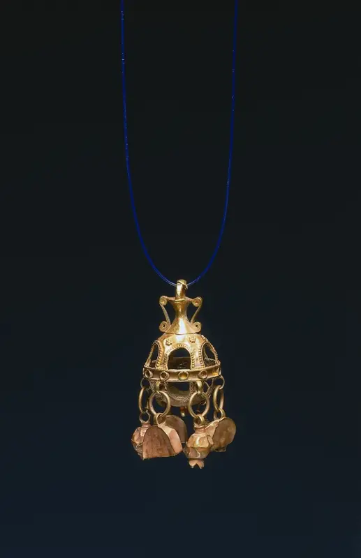 Pendant or Earring — تصویر رکورد موزهٔ هنر کلیولند (دسترسی آزاد)
