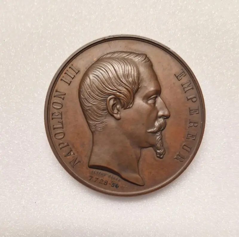 Medal — تصویر رکورد موزهٔ ویکتوریا و آلبرت
