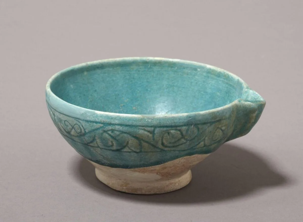 Bowl — تصویر رکورد موزهٔ ویکتوریا و آلبرت