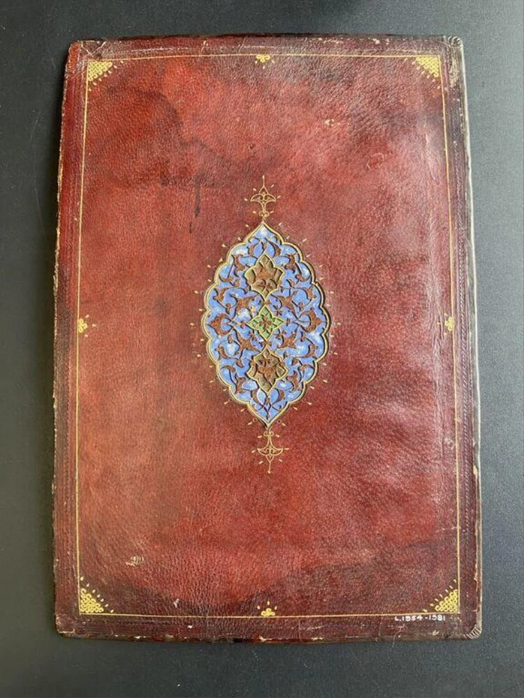 نمای تکمیلی همان اثر — شمارهٔ اموال L.1954-1981