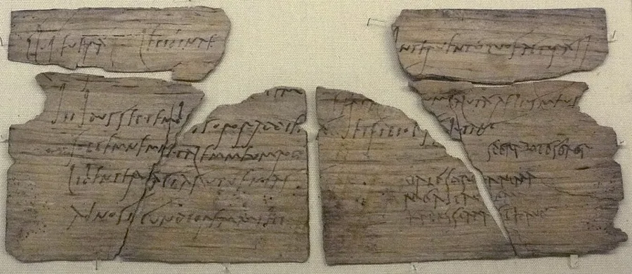 Vindolanda tablets — تصویر رکورد ویکیداده