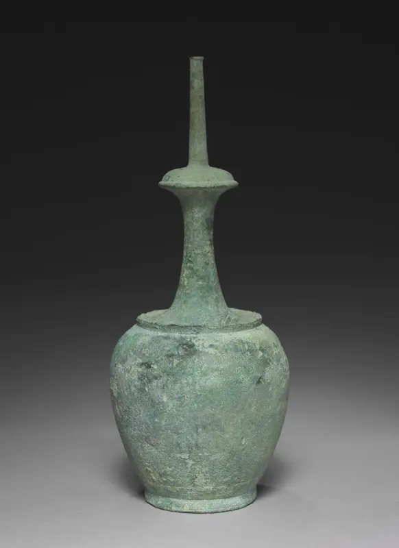 Water Ewer for Rituals (Kundika) — تصویر رکورد موزهٔ هنر کلیولند (دسترسی آزاد)