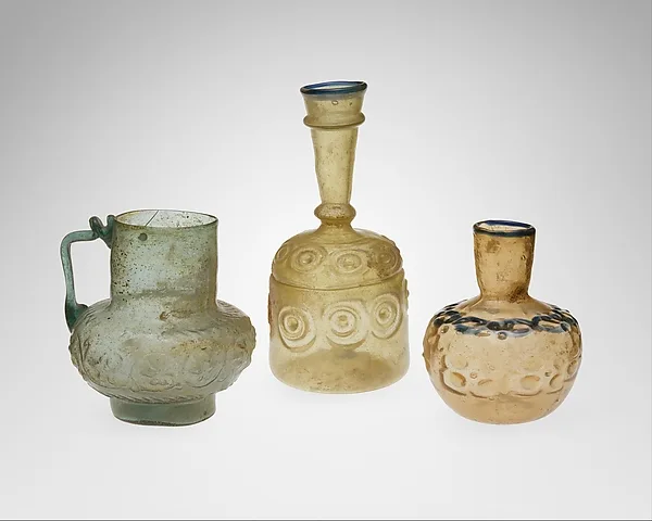 Ewer with Floral Scroll — تصویر رکورد موزهٔ متروپولیتن (دسترسی آزاد)