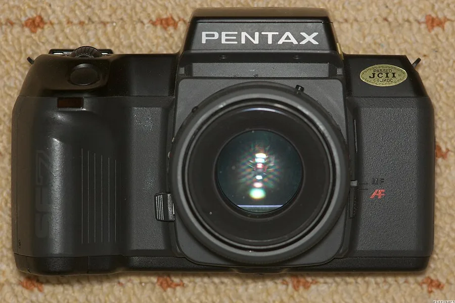 Pentax SF7 — تصویر رکورد ویکی‌داده