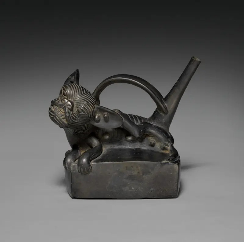 Vessel with Reclining Dog — تصویر رکورد موزهٔ هنر کلیولند (دسترسی آزاد)