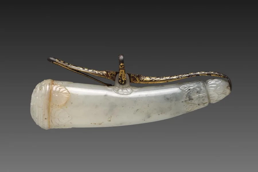 Powder horn — تصویر رکورد موزهٔ هنر کلیولند (دسترسی آزاد)