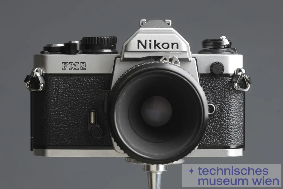 Spiegelreflexkamera Nikon FM2n — تصویر رکورد یوروپیانا