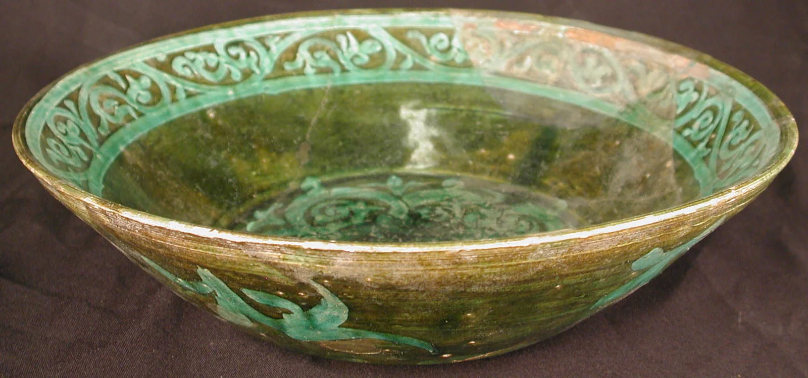 Bowl — تصویر رکورد موزهٔ متروپولیتن (دسترسی آزاد)