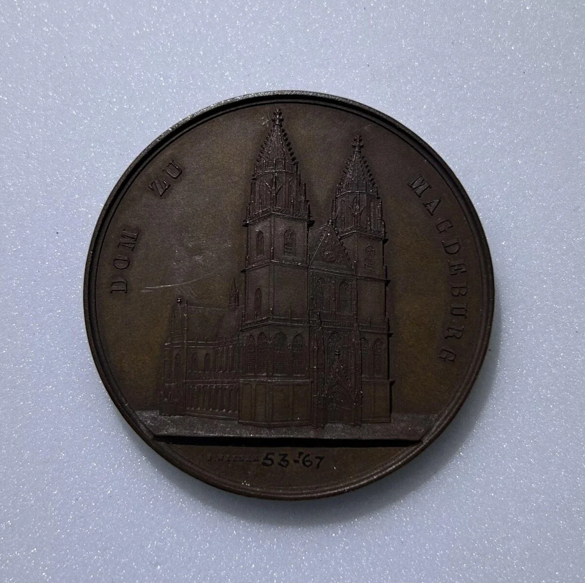 Cathedral of Magdeburg and interior — تصویر رکورد موزهٔ ویکتوریا و آلبرت
