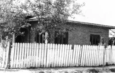 Casă în construcție, com. Adunații-Copăceni, jud. Giurgiu (1964) — تصویر رکورد یوروپیانا