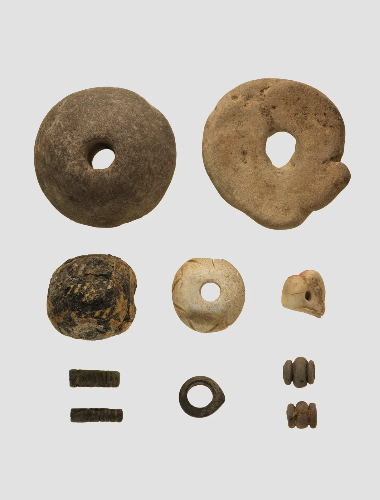 Beads — تصویر رکورد موزهٔ متروپولیتن (دسترسی آزاد)