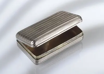 Snuff box — تصویر رکورد یوروپیانا
