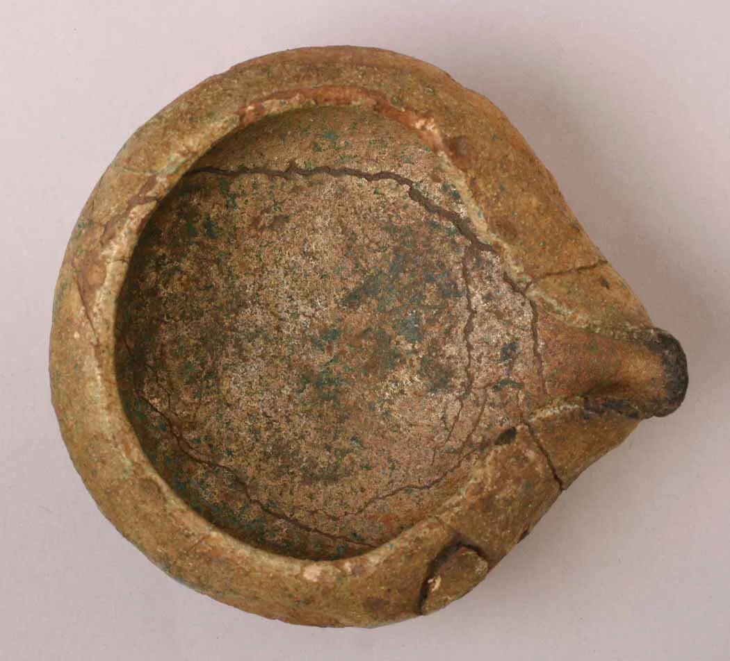 Lamp — تصویر رکورد موزهٔ متروپولیتن (دسترسی آزاد)
