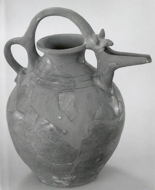 Bridge-spouted jar — تصویر رکورد موزهٔ متروپولیتن (دسترسی آزاد)