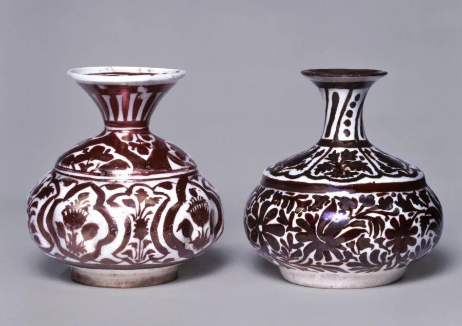 Spittoon — تصویر رکورد موزهٔ ویکتوریا و آلبرت