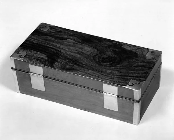 Writing box — تصویر رکورد موزهٔ متروپولیتن (دسترسی آزاد)