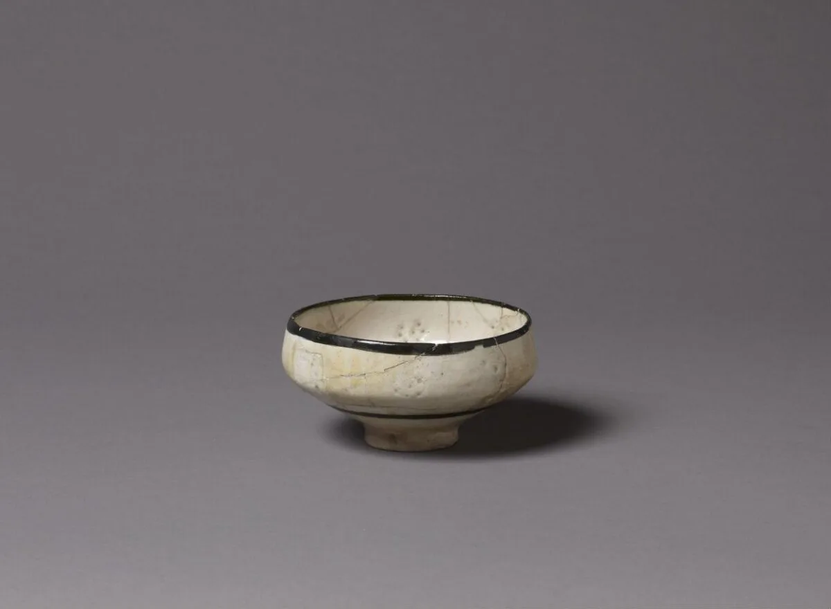 Bowl — تصویر رکورد موزهٔ ویکتوریا و آلبرت