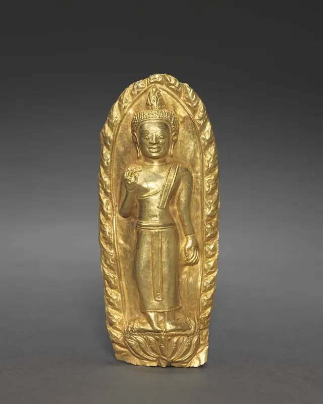 Standing Buddha — تصویر رکورد موزهٔ هنر کلیولند (دسترسی آزاد)