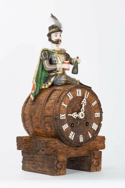 Tischuhr mit Gambrinus, wohl Schwarzwald, 2. Hälfte des 19. Jahrhunderts — تصویر رکورد یوروپیانا