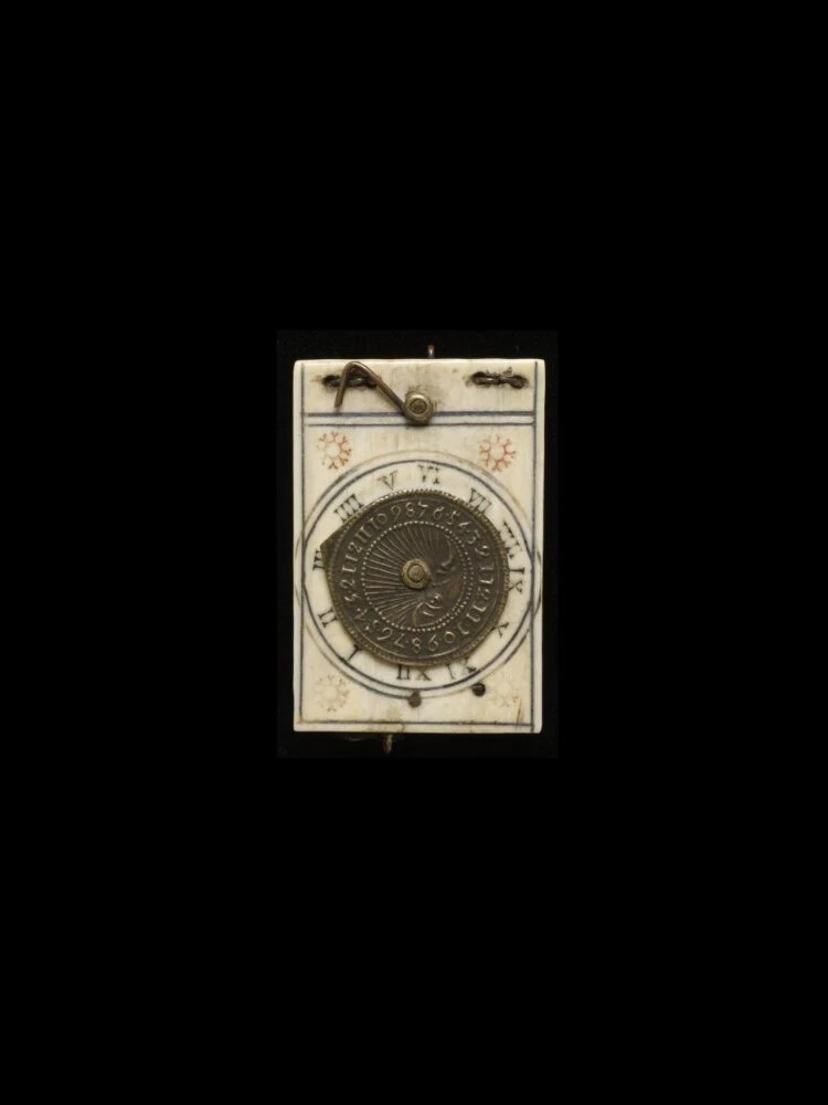Compass — تصویر رکورد موزهٔ ویکتوریا و آلبرت