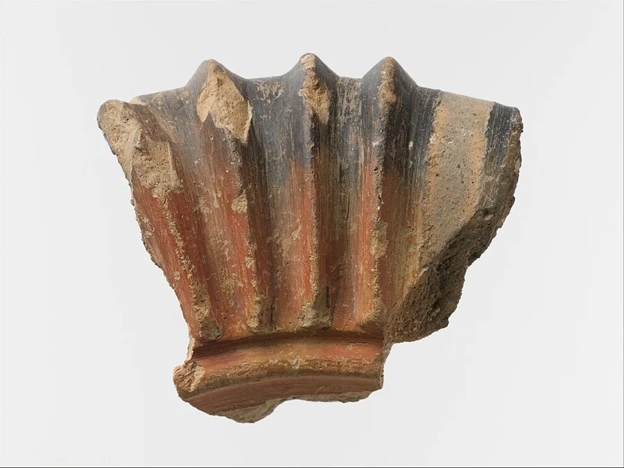 Terracotta rim or handle from a large vase — تصویر رکورد ویکیداده