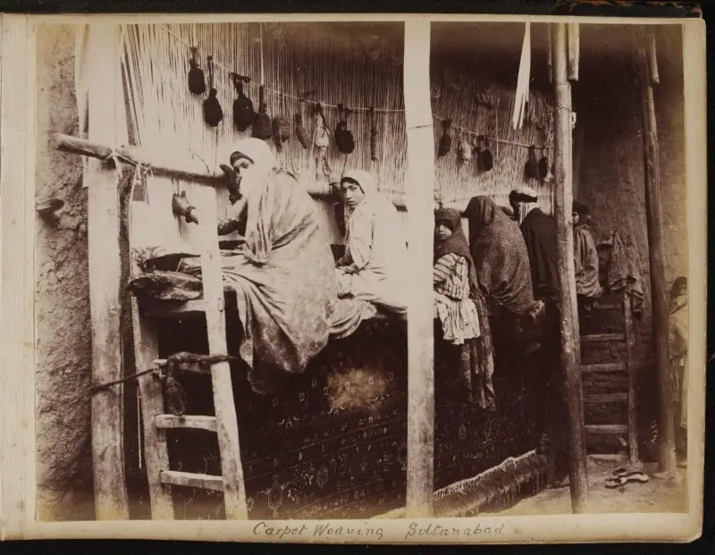 Photograph: C.R. Smith Archive — تصویر رکورد موزهٔ ویکتوریا و آلبرت