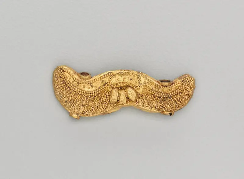 Set of Pendants Ending in a Bull's Head — تصویر رکورد موزهٔ هنر کلیولند (دسترسی آزاد) — شمارهٔ رکورد 1973.53.b