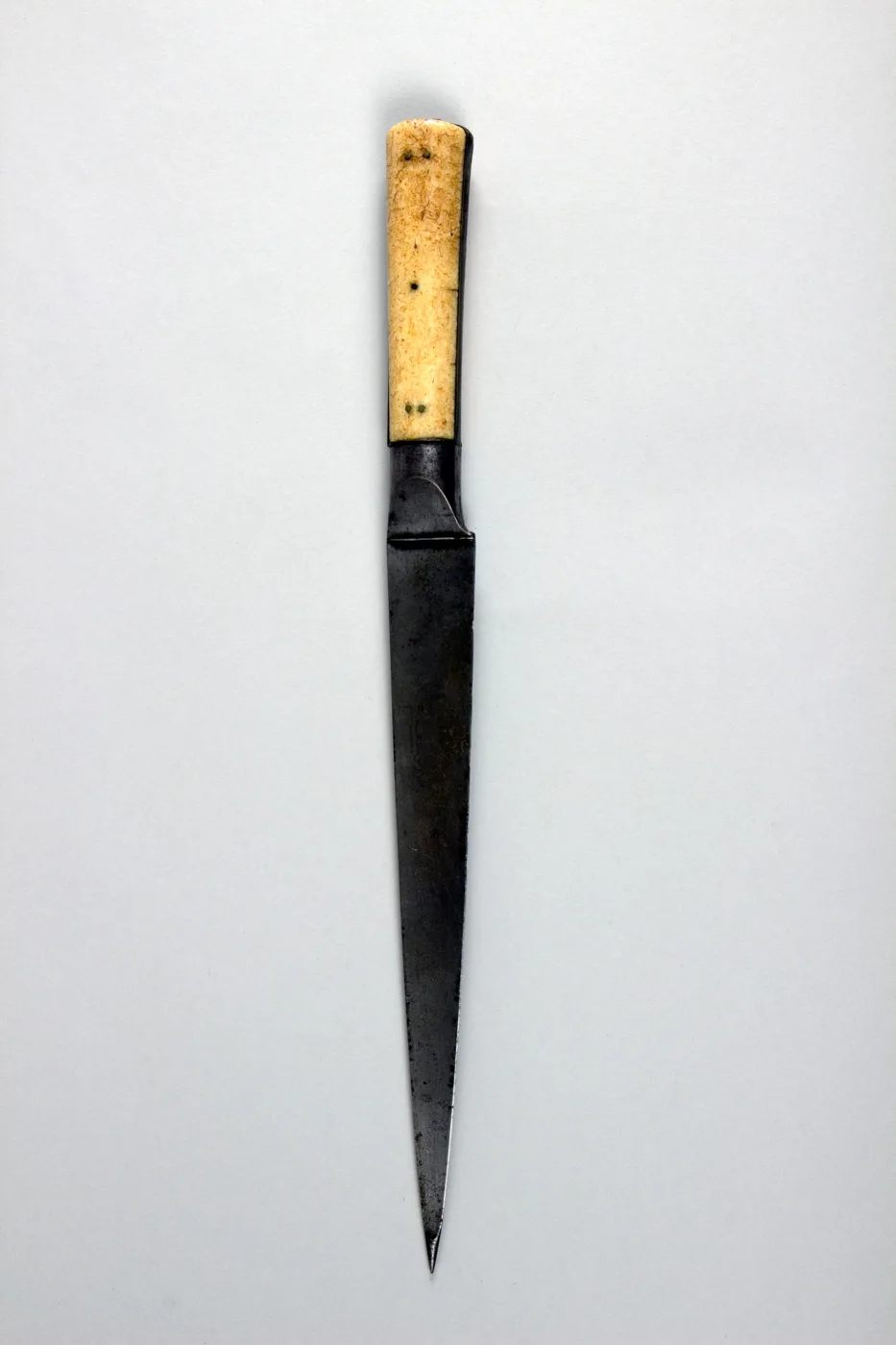 Dagger (Kard) — تصویر رکورد موزهٔ متروپولیتن (دسترسی آزاد)