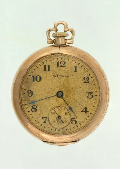 Taschenuhr Waltham, Waltham (USA), um 1915 — تصویر رکورد یوروپیانا