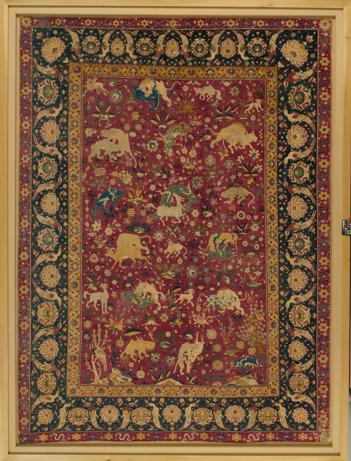 Silk Animal Carpet — تصویر رکورد موزهٔ متروپولیتن (دسترسی آزاد)