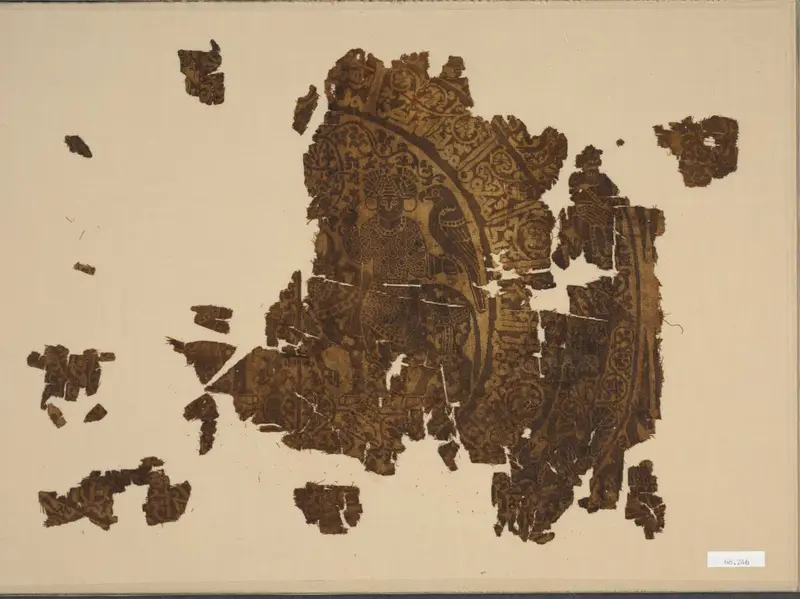 Fragment with falconer riding a bull in a rondel — تصویر رکورد موزهٔ هنر کلیولند (دسترسی آزاد)