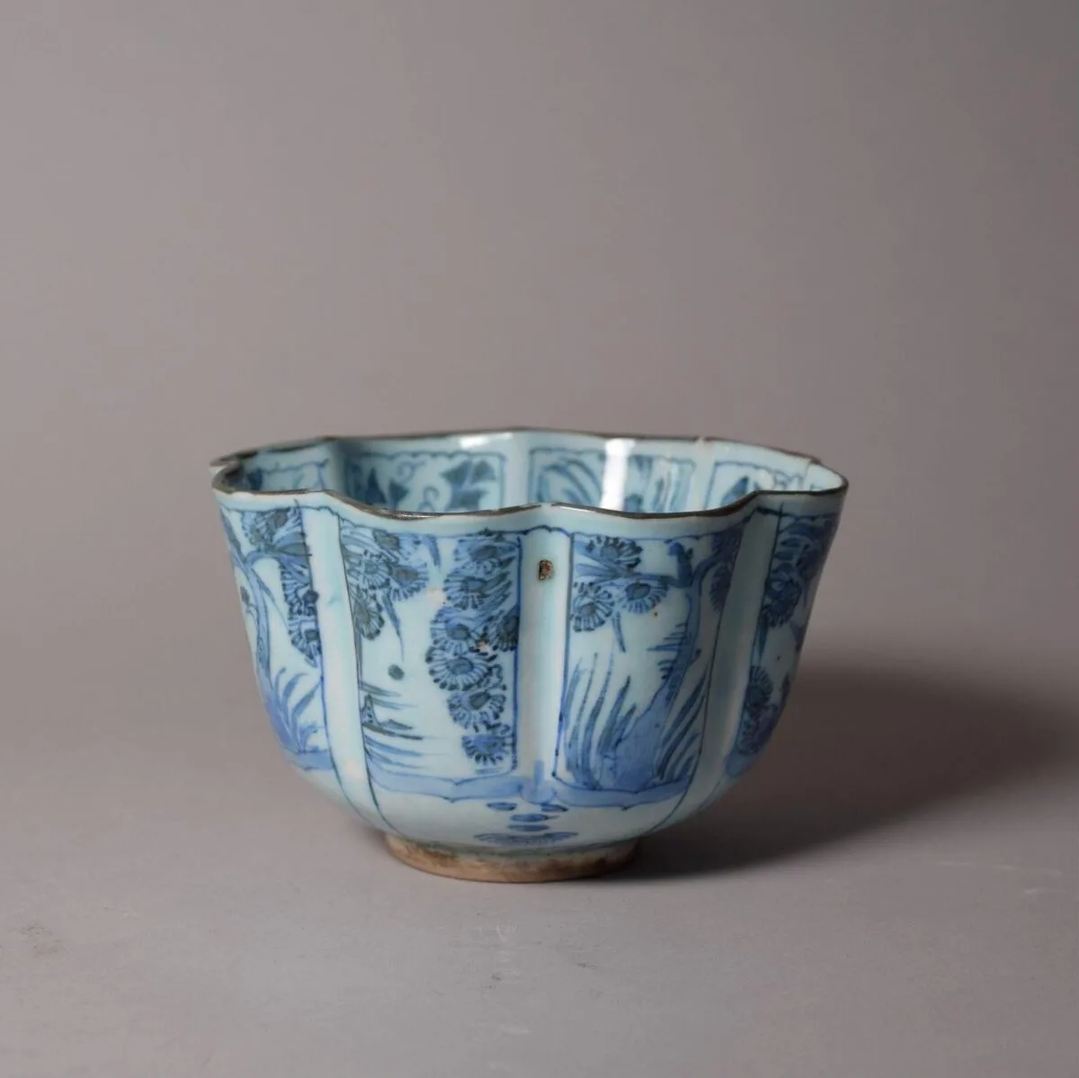 Bowl — تصویر رکورد موزهٔ ویکتوریا و آلبرت