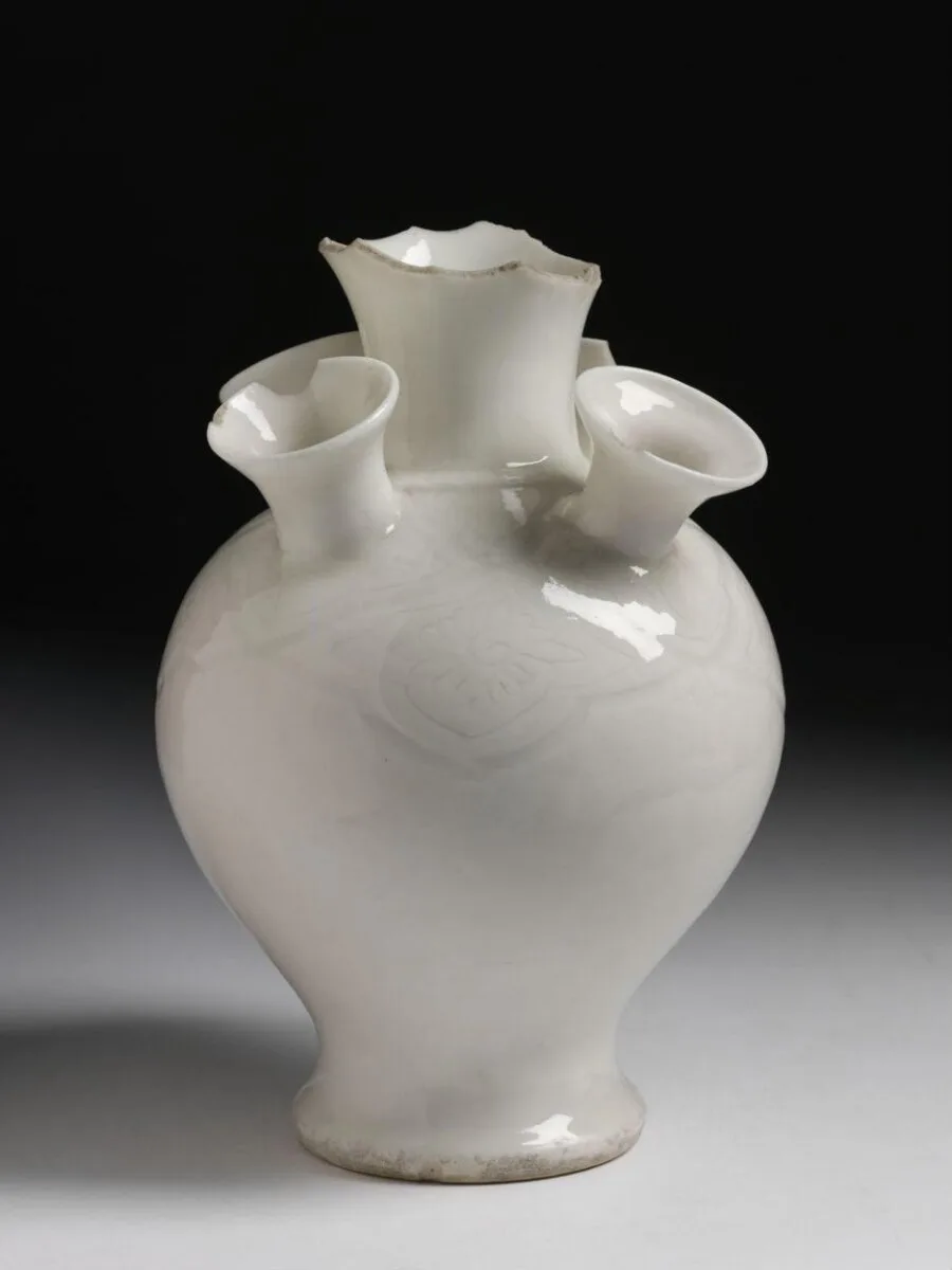Vase — تصویر رکورد موزهٔ ویکتوریا و آلبرت