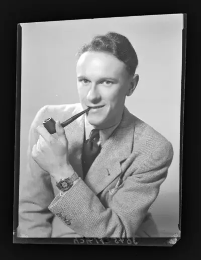 Allied Portrait Mr. Finch (2) — تصویر رکورد یوروپیانا