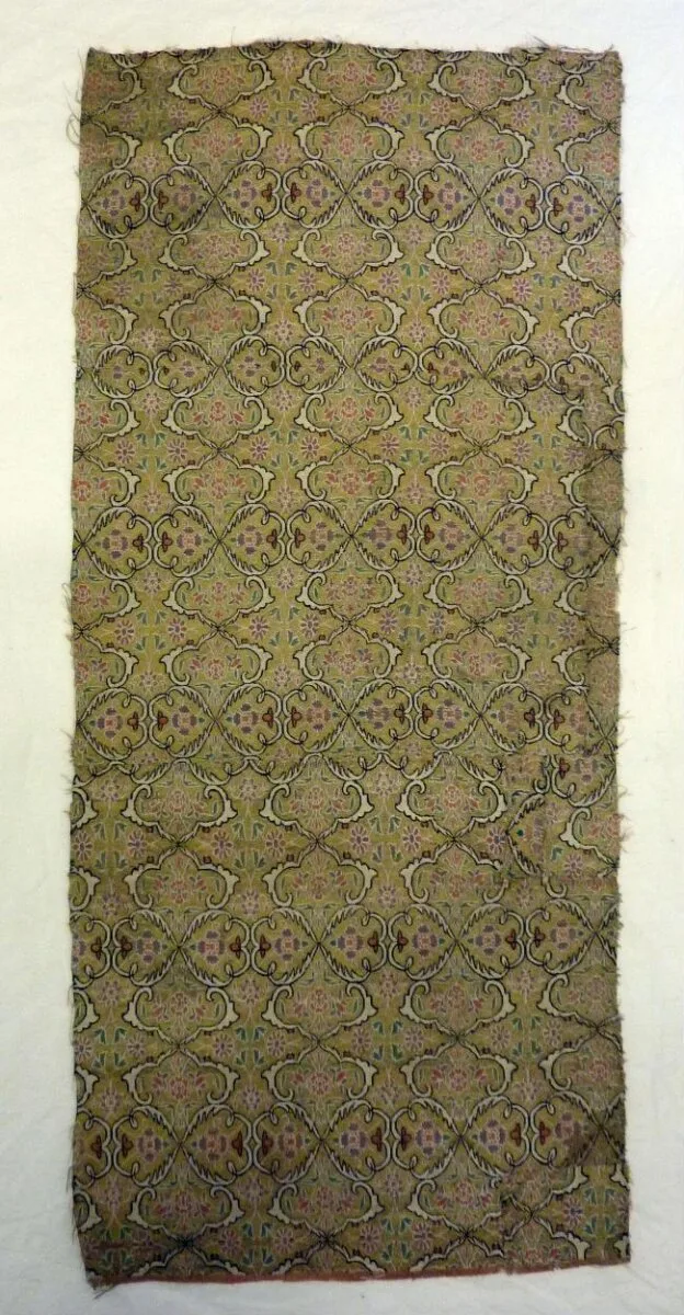 Silk panel — تصویر رکورد موزهٔ ویکتوریا و آلبرت