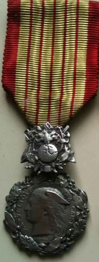 Médaille d'honneur des douanes — تصویر رکورد ویکی‌داده