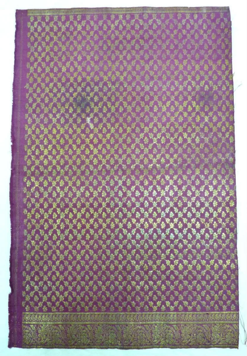 Silk panel — تصویر رکورد موزهٔ ویکتوریا و آلبرت