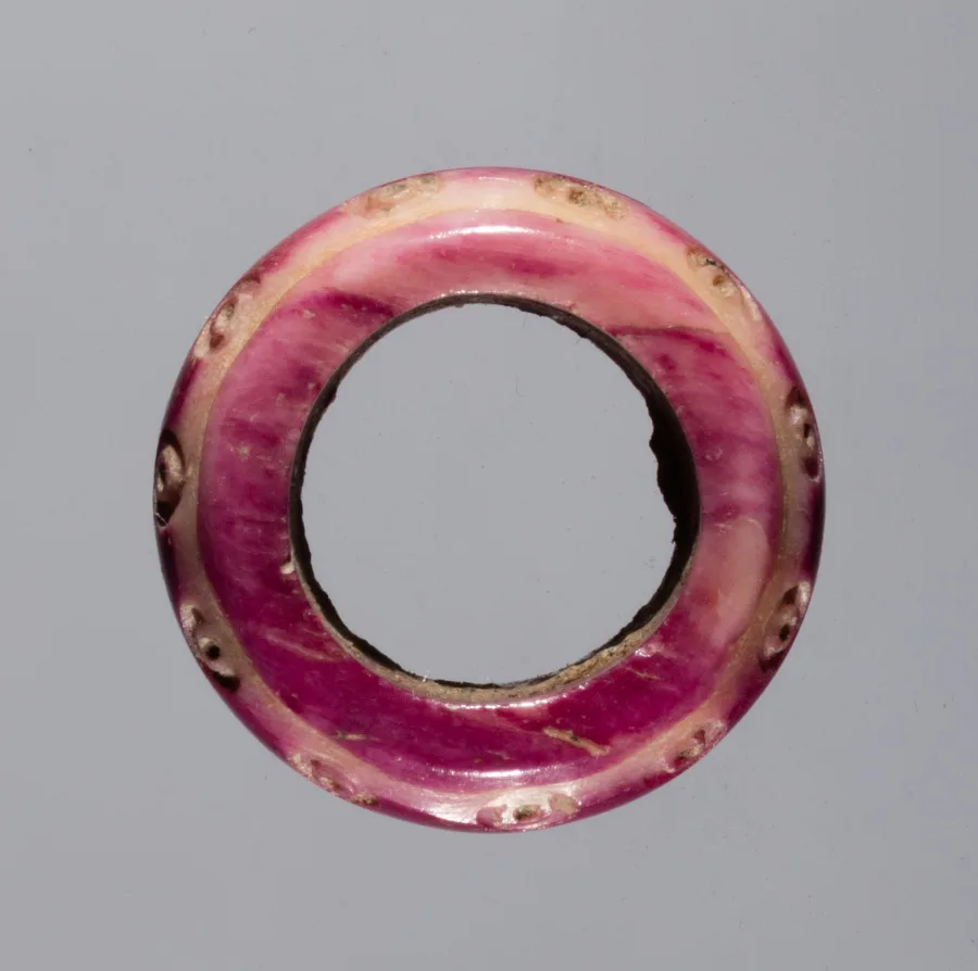 Spindle Whorl — تصویر رکورد موزهٔ هنر کلیولند (دسترسی آزاد)