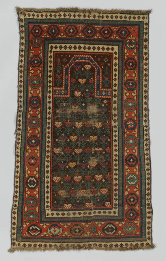 Carpet — تصویر رکورد موزهٔ هنر کلیولند (دسترسی آزاد)