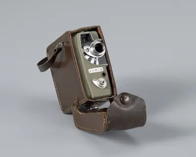 Projector - FILMCAMERA Eumig - A — تصویر رکورد یوروپیانا