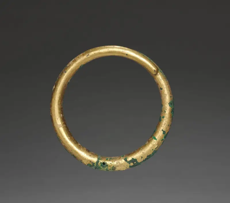 Bangle (1 of 2) — تصویر رکورد موزهٔ هنر کلیولند (دسترسی آزاد)