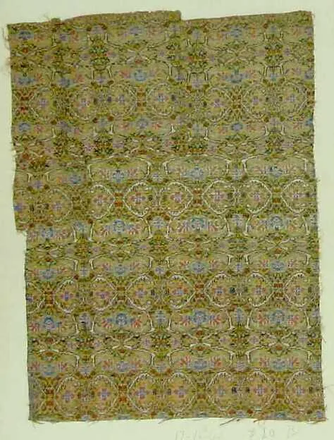 Textile Fragment — تصویر رکورد موزهٔ متروپولیتن (دسترسی آزاد)