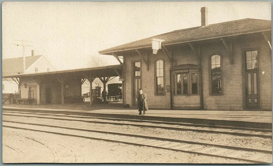 کارت‌پستال عکسی واقعی (real photo) ایستگاه هاریچ