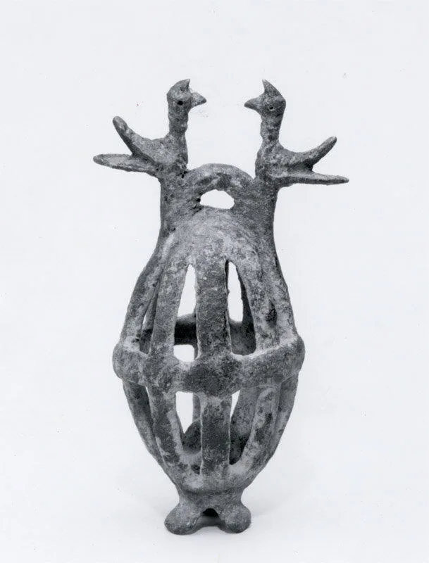 Openwork rattle bell — تصویر رکورد موزهٔ متروپولیتن (دسترسی آزاد)